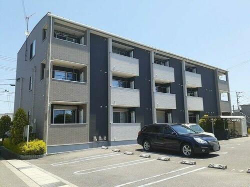 広島県福山市高西町１丁目 3階建