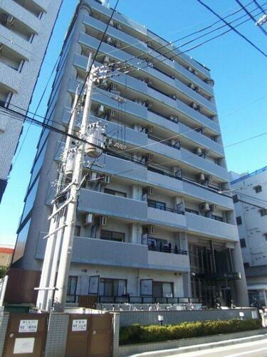 ルネスロワール博多駅南 11階建