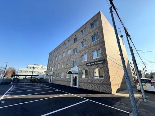 北海道札幌市豊平区福住三条１丁目 4階建