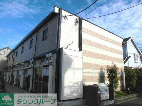 レオパレスプランドール 2階建