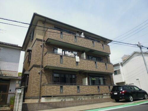 ＺＯＮＥ亀城　Ｂ 3階建