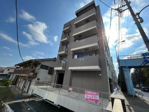 オークフェレスト聖蹟桜ヶ丘 5階建