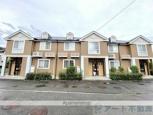 愛媛県松山市吉藤２丁目 賃貸アパート