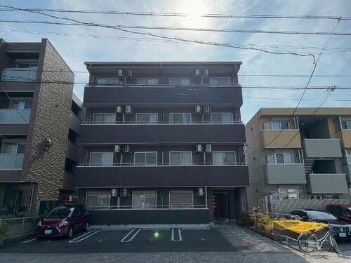 メゾン・ド・シエル 4階建