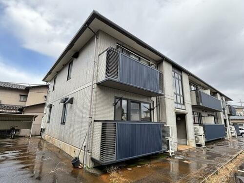 サザン・クロスＢ棟 2階建
