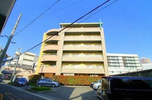 パームヒルズ 6階建