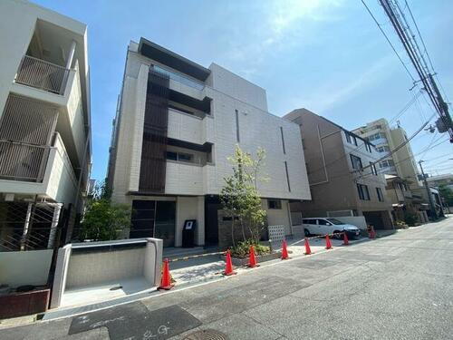 Ｓｈａｍａｉｓｏｎ　Ｂｌａｎｃｈｅ　岡本