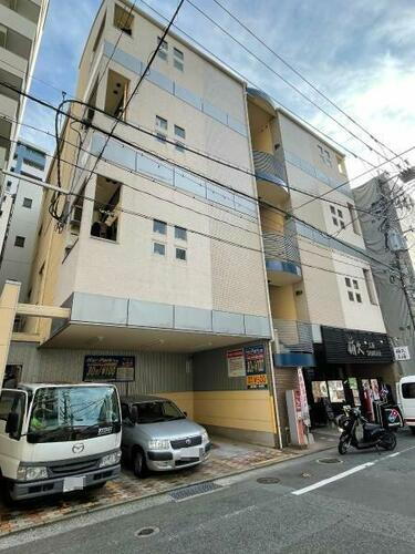 福岡県福岡市中央区天神３丁目 賃貸アパート