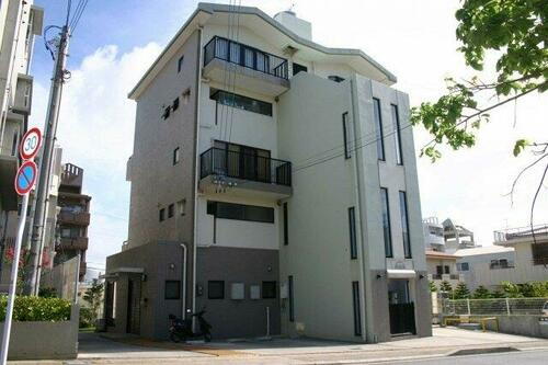 レジデンス新垣