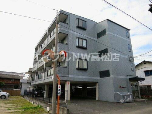 香川県高松市鹿角町 賃貸マンション