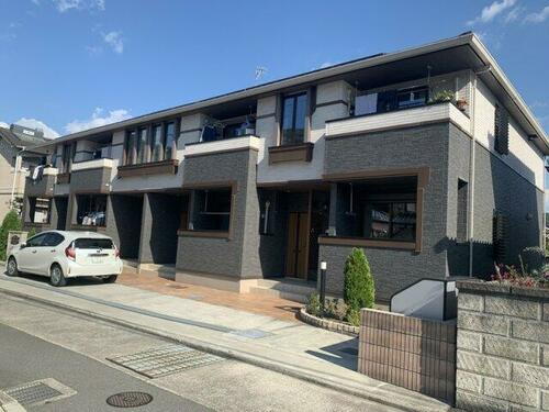 兵庫県姫路市広畑区西蒲田 築10年7ヶ月 2階建