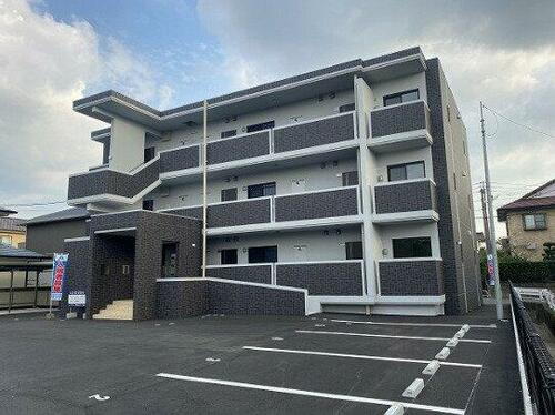 オネット出水 3階建