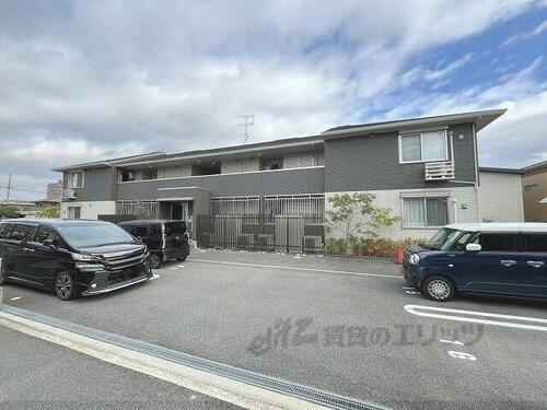 奈良県香芝市狐井 築6年11ヶ月 2階建