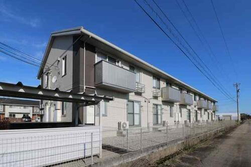 Ｄーｒｏｏｍ小矢部　Ｄ棟 2階建