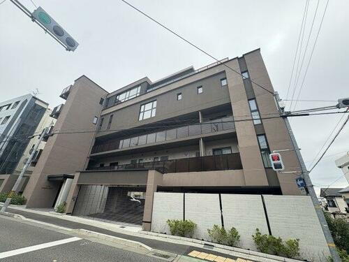 ＧＯＰＩ　ＲＥＳＩＤＥＮＣＥＳ