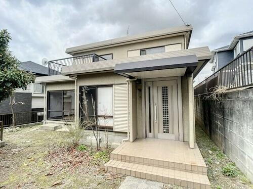 貸家　吉川 2階建