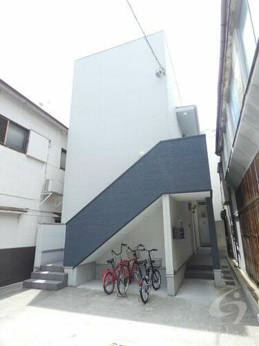 大阪府大阪市生野区田島６丁目 築9年10ヶ月 2階建