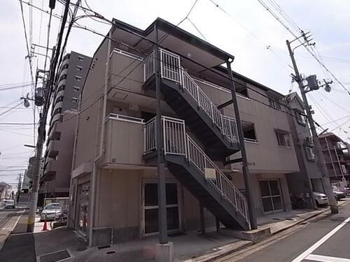 兵庫県神戸市須磨区大田町４丁目 3階建