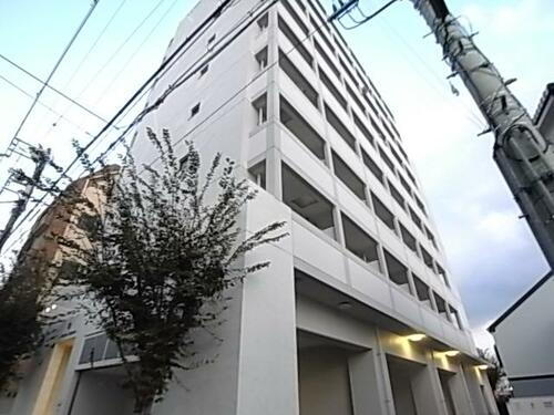 ラ・ウェゾン板宿 9階建