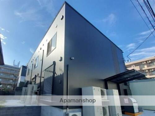シャルム泉中央 2階建