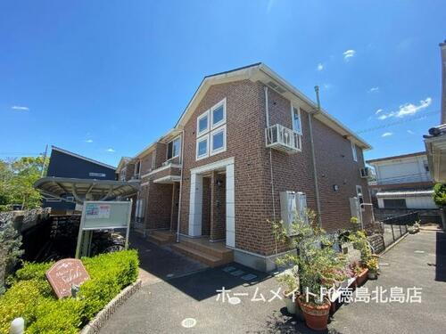 徳島県徳島市鮎喰町１丁目 築14年10ヶ月 2階建