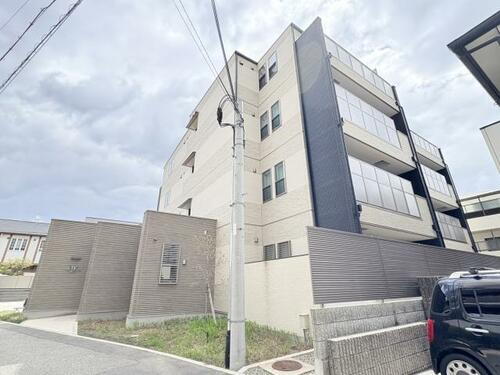 兵庫県神戸市東灘区深江北町１丁目 4階建