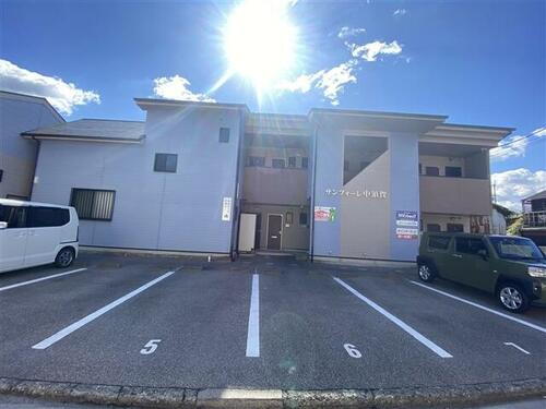 愛媛県新居浜市中須賀町１丁目 賃貸アパート