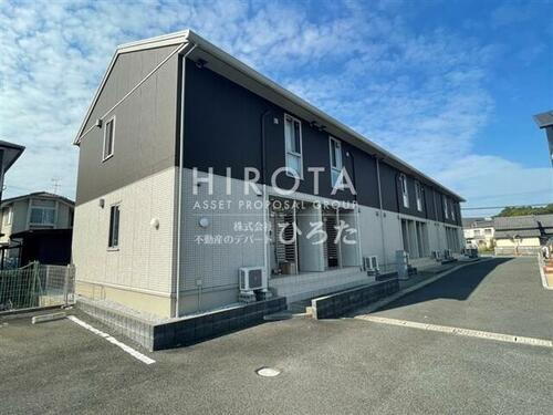 福岡県直方市大字植木 賃貸アパート