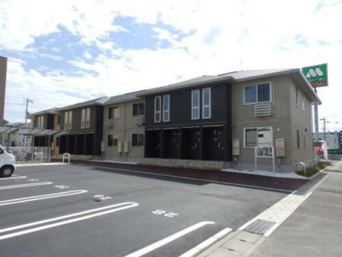 徳島県鳴門市撫養町黒崎字松島 3階建 築10年4ヶ月