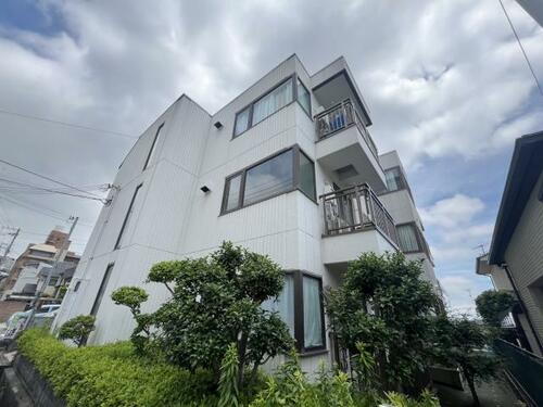 六甲司マンション 3階建
