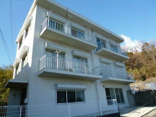 まなづるハイツ