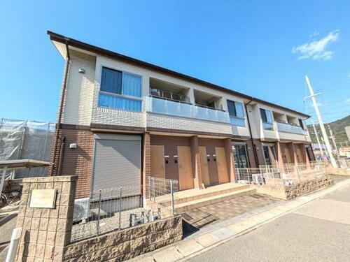 兵庫県姫路市大津区西土井 2階建