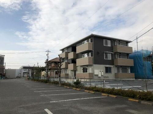 三重県三重郡川越町大字豊田 賃貸アパート