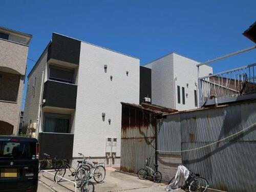 ＧＲＡＮＤＴＩＣ車道