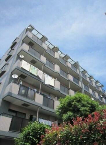 プチフェンテ 6階建