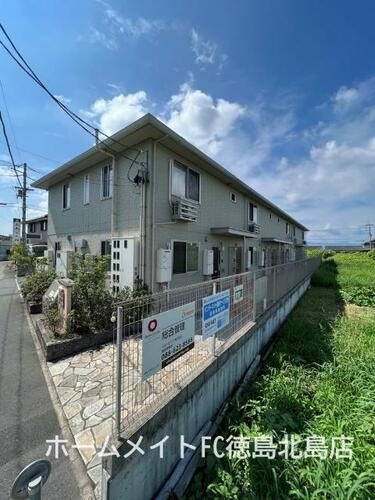 徳島県板野郡藍住町勝瑞字東勝地 2階建 築8年10ヶ月