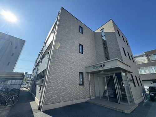 フィオーレ北条 3階建
