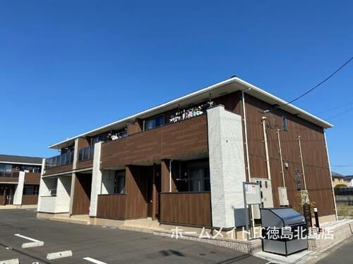 徳島県板野郡北島町鯛浜字西中野 2階建 築7年10ヶ月