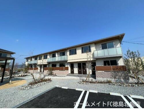 徳島県板野郡松茂町中喜来字牛飼野西ノ越 築4年12ヶ月 2階建