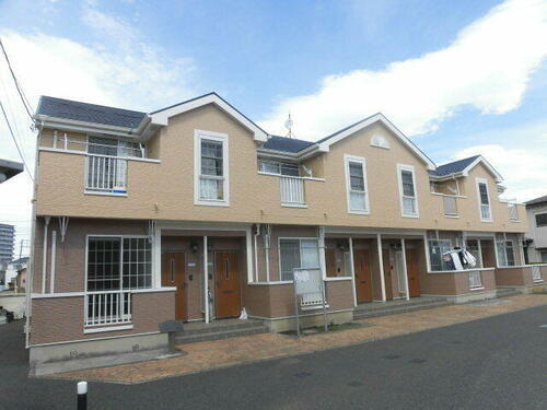 神奈川県藤沢市菖蒲沢 2階建