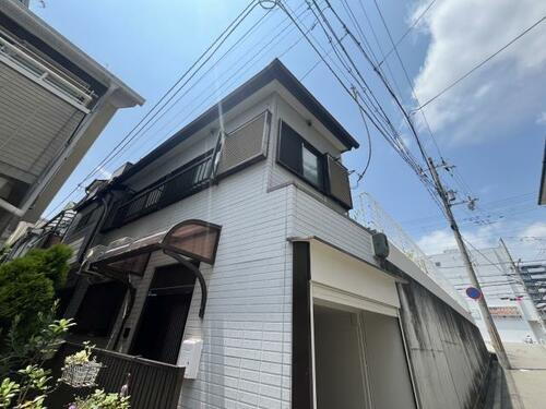 兵庫県神戸市灘区船寺通５丁目 2階建