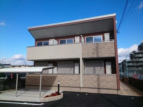 ルミエール・メゾンⅡ 2階建