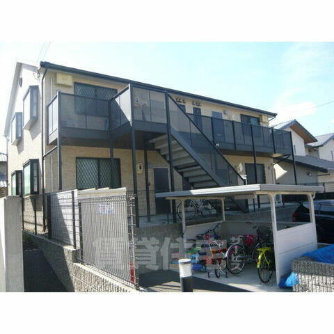 アンプルールリーブル滝ノ水 2階建