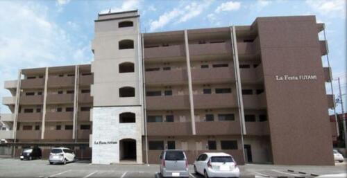 ラフェスタ二見 5階建