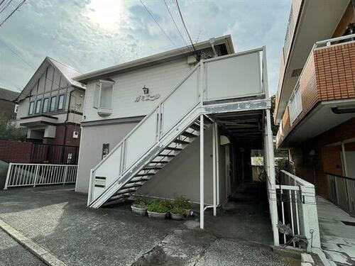 ルミエール 2階建