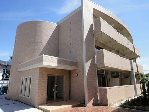 レーヴ　ダンジュ　Ⅱ 3階建