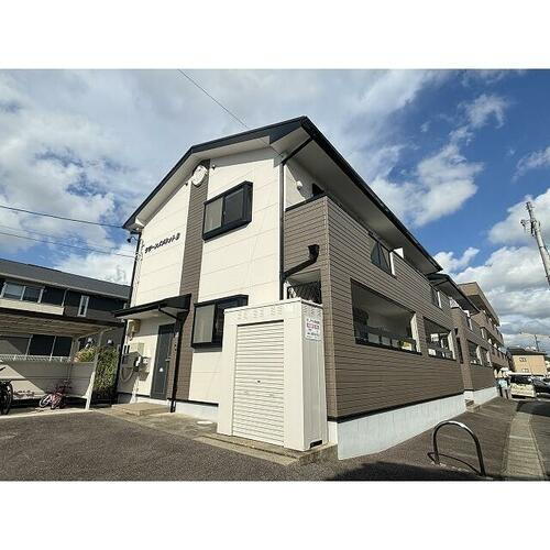 愛知県岡崎市鴨田町字辻 賃貸アパート