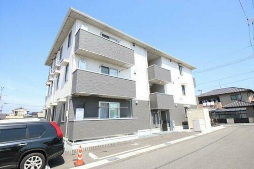 広島県福山市駅家町大字万能倉 賃貸アパート