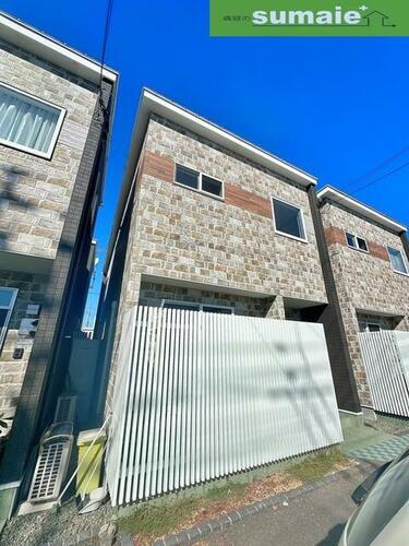 和歌山県和歌山市新在家 テラスハウス