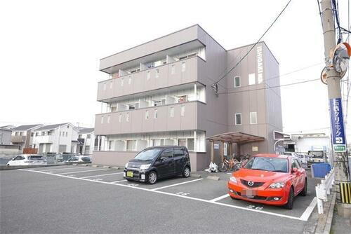 ＩＳＨＩＧＡＫＩ．ＢＬＤ 3階建